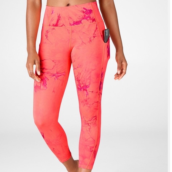 Pink Workout Leggings With Pockets